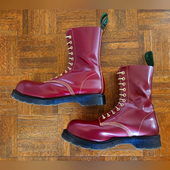 Made in England Solovair boots - Picture 6 of 9